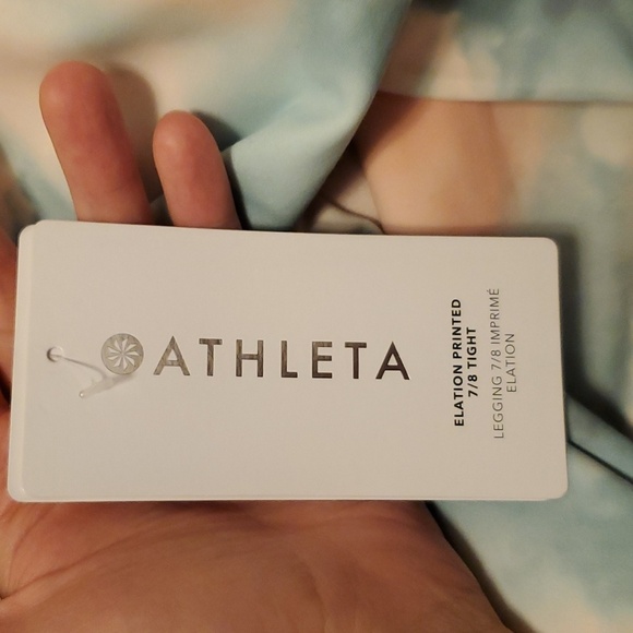 NWT Athleta Elation Printed 7/8 tight. Tie dye. Marine. White, blue, orange. 2X. - Picture 6 of 10